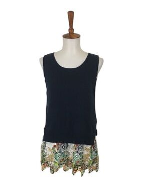 Anthropologie Knit Tank Top‎ Women’s XS Sleeveless Crew Neck Lace Boho Preppy